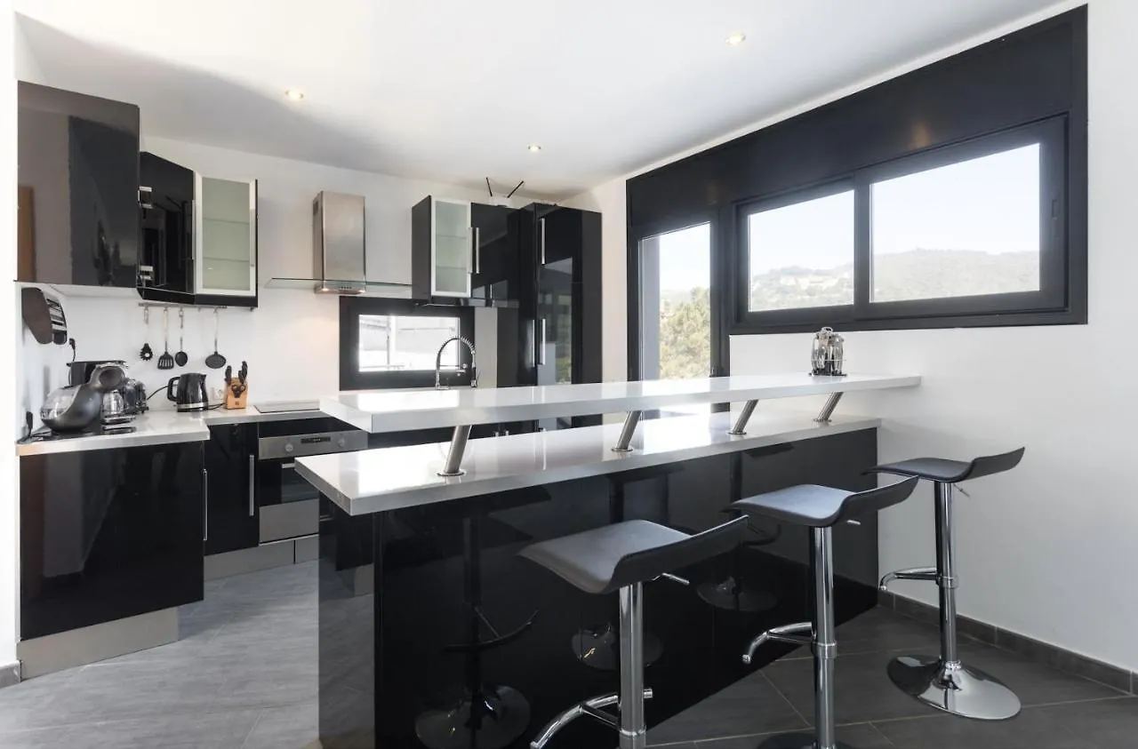Family-Friendly Villa In Lloret De Mar With Private Pool Spagna